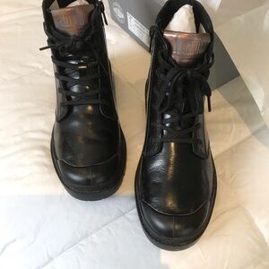 Palladium Women’s Black Patent Leather Boots- size 7